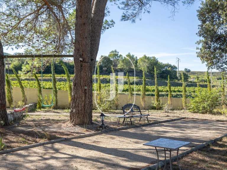 Maison Roaix - 5 chambres - 295m²