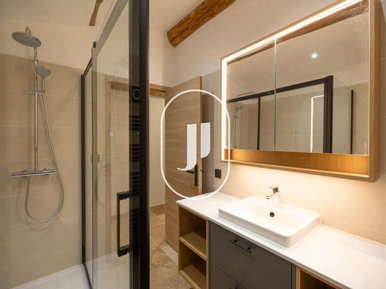Maison Portes-en-Valdaine - 4 chambres - 162m²