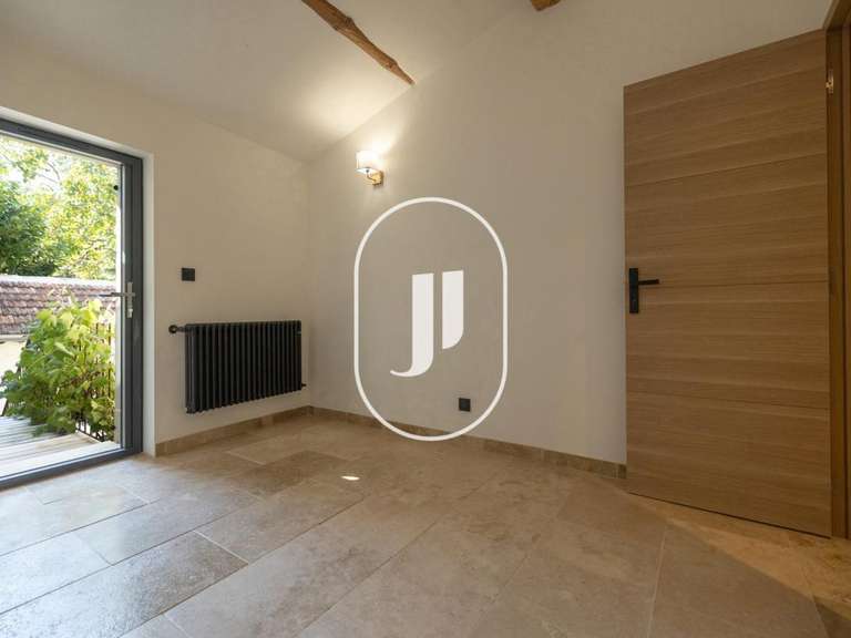 Maison Portes-en-Valdaine - 4 chambres - 162m²