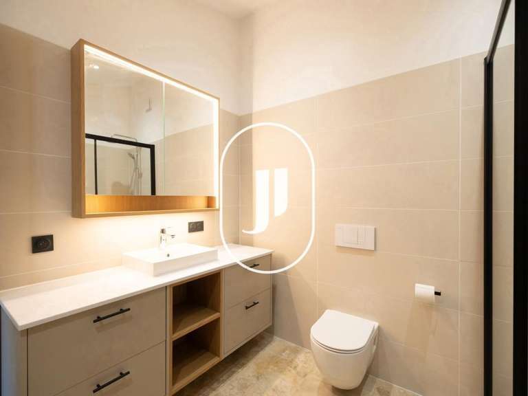 Maison Portes-en-Valdaine - 4 chambres - 162m²