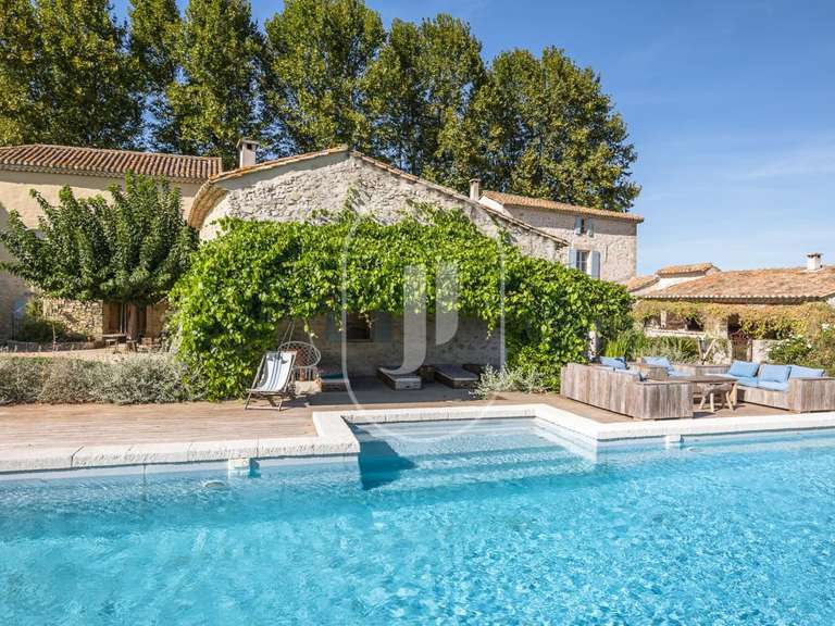 Maison L'Isle-sur-la-Sorgue - 4 chambres - 302m²