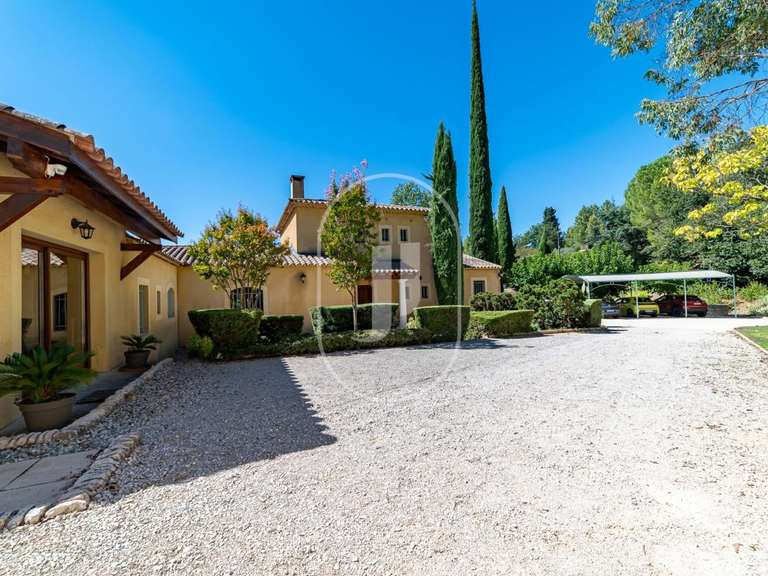 Maison Cornillon - 4 chambres - 211m²
