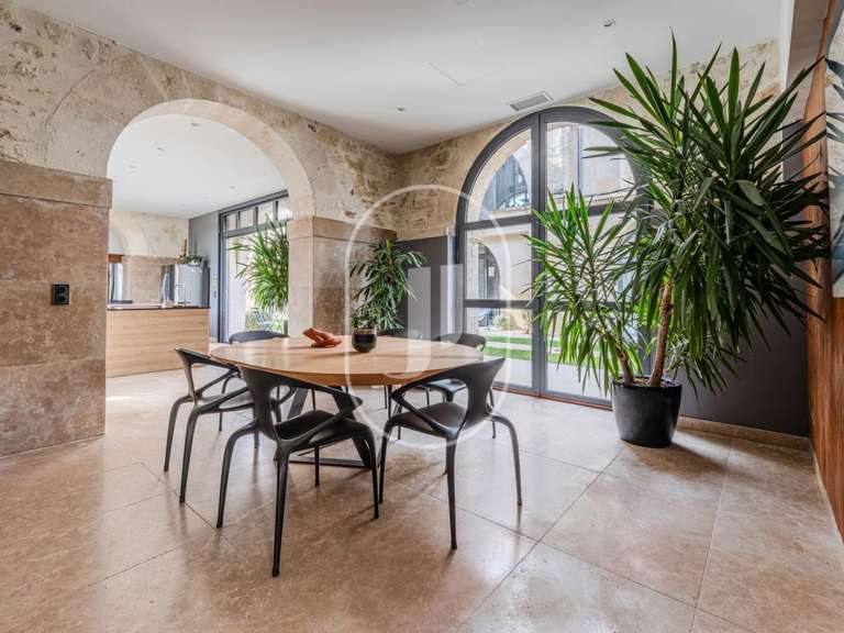 Maison Beaucaire - 7 chambres - 580m²