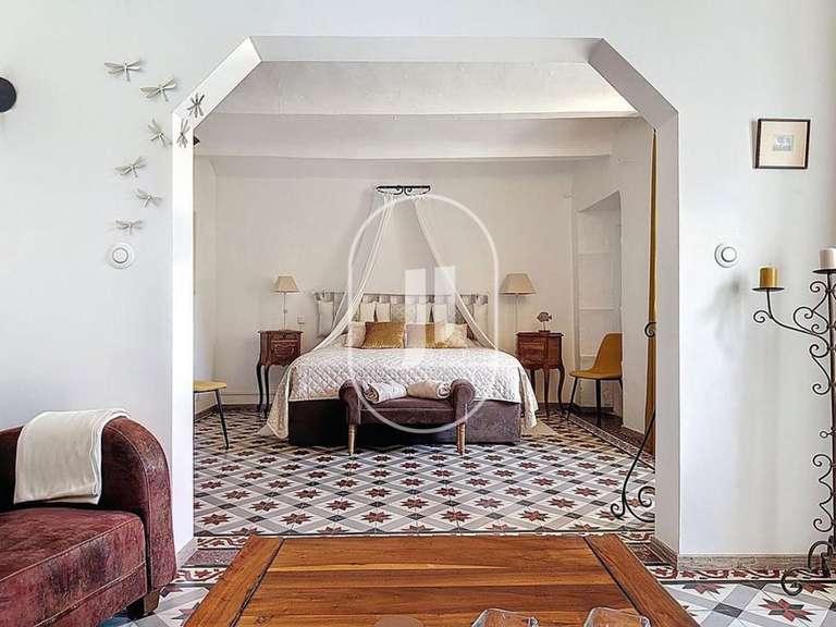Maison Saint-Florent-sur-Auzonnet - 5 chambres - 375m²