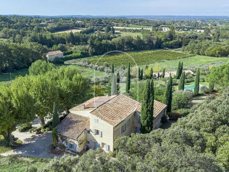 Maison Aubignan - 6 chambres - 380m²