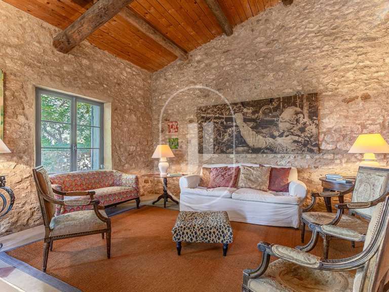Maison Aubignan - 6 chambres - 380m²