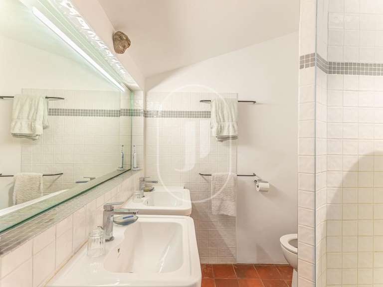 Maison Aubignan - 6 chambres - 380m²
