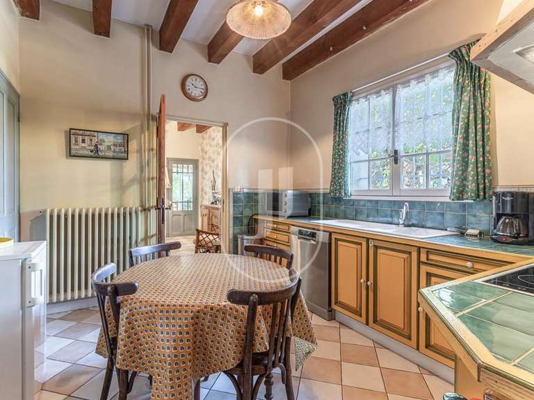 Maison Carpentras - 3 chambres - 167m²