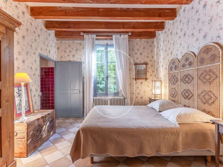 Maison Carpentras - 3 chambres - 167m²