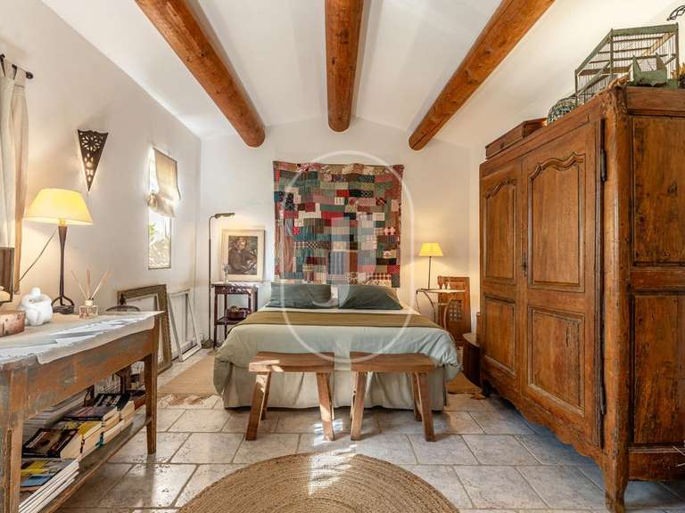 Maison L'Isle-sur-la-Sorgue - 5 chambres - 114m²