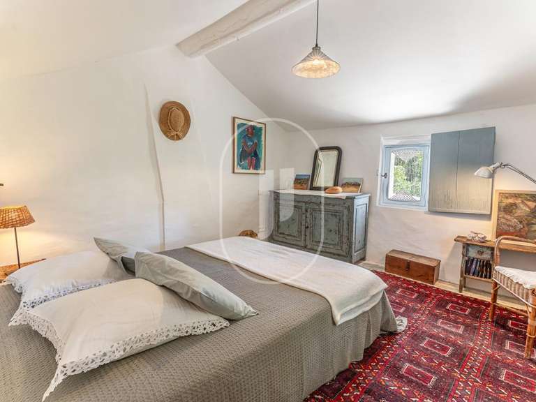 Maison L'Isle-sur-la-Sorgue - 5 chambres - 114m²