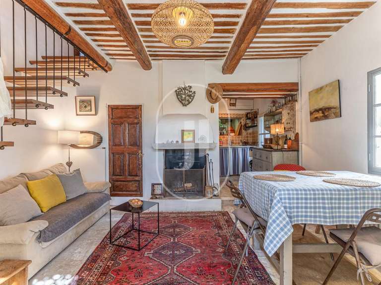 Maison L'Isle-sur-la-Sorgue - 5 chambres - 114m²