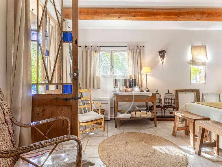 Maison L'Isle-sur-la-Sorgue - 5 chambres - 114m²