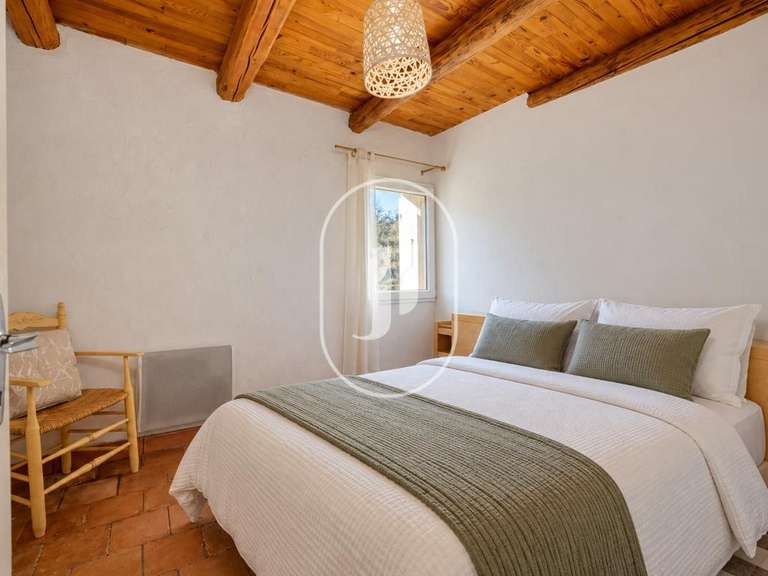 Maison Bollène - 4 chambres - 320m²