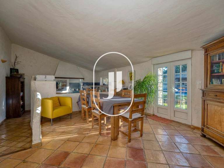 Maison Bollène - 4 chambres - 320m²