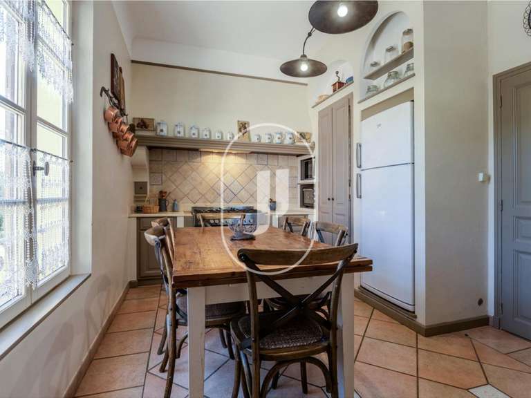 House Beaumont-du-Ventoux - 5 bedrooms - 203m²
