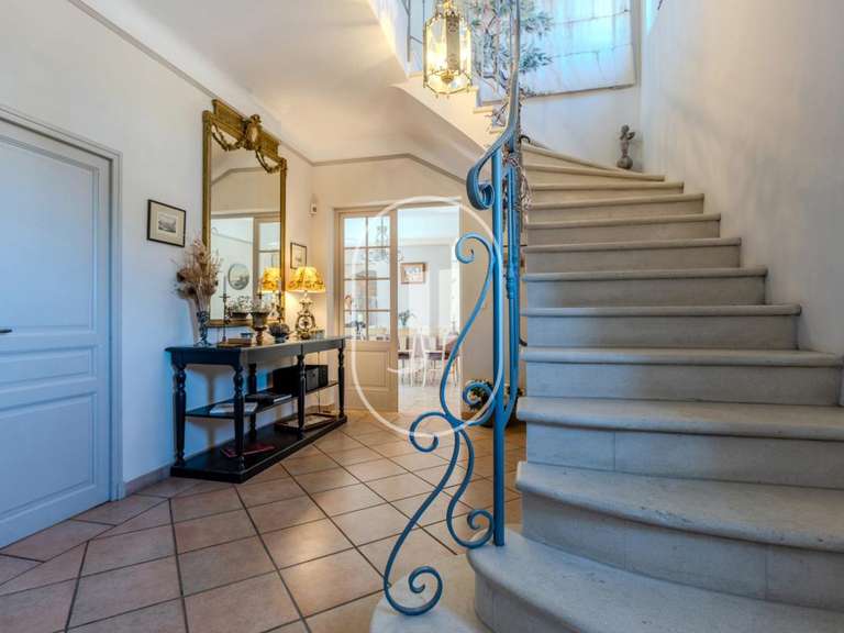 House Beaumont-du-Ventoux - 5 bedrooms - 203m²