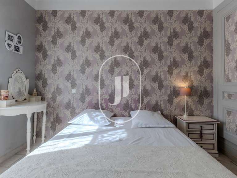 House Beaumont-du-Ventoux - 5 bedrooms - 203m²