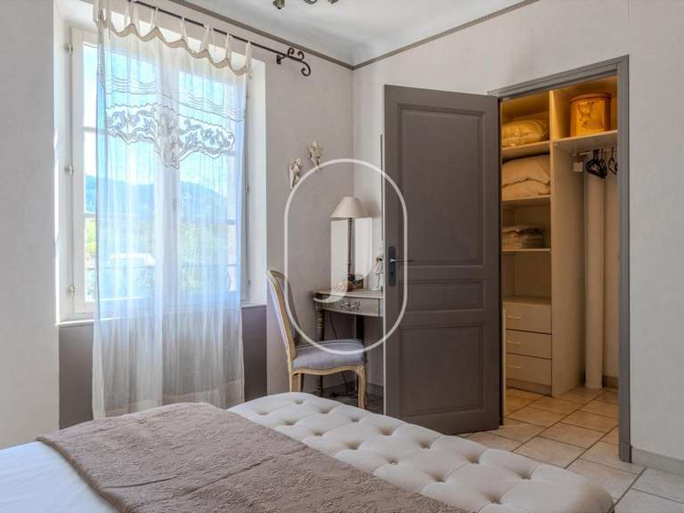 House Beaumont-du-Ventoux - 5 bedrooms - 203m²