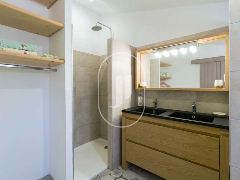 Maison Saint-Andiol - 5 chambres - 255m²