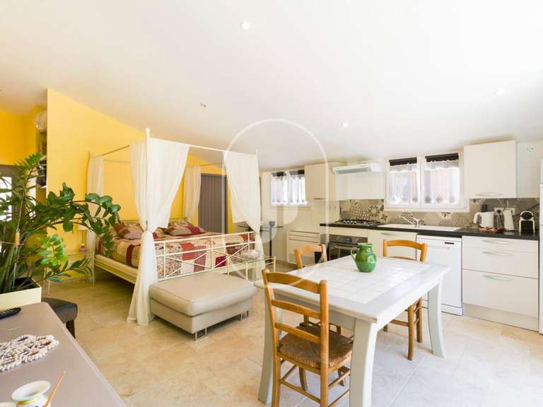 Maison Saint-Andiol - 5 chambres - 255m²