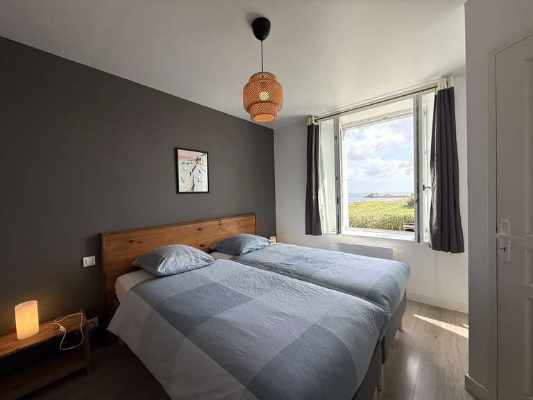 Maison Île-de-Sein - 9 chambres - 348m²