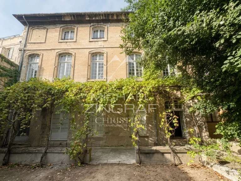 Maison Avignon - 2 chambres - 527m²