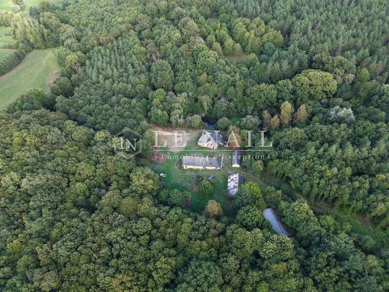 Land Château-Gontier - 265364m²
