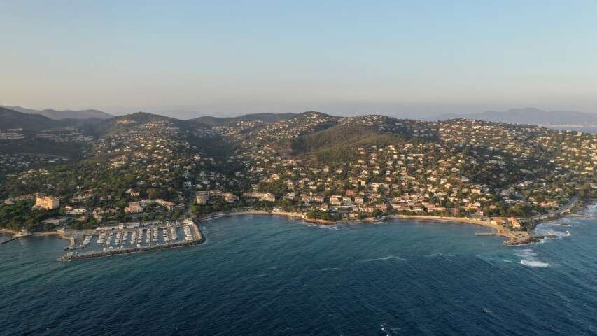 vue aérienne saint-tropez