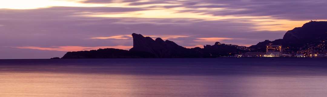 Immobilier de prestige à Saint-Cyr-sur-Mer