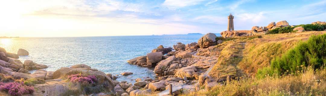 Immobilier de prestige sur la Côte de Granit Rose