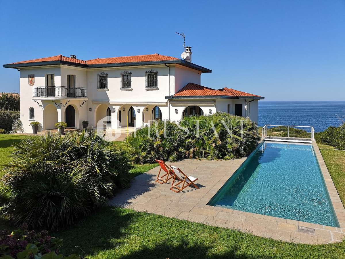 House Saint-Jean-de-Luz