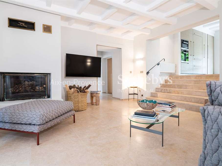 House Saint-Maximin-la-Sainte-Baume