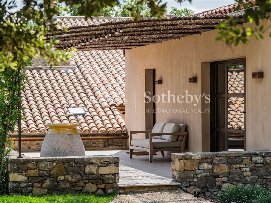 House Saint-Maximin-la-Sainte-Baume