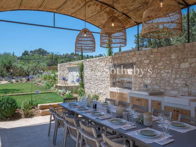 House Eygalières - 6 bedrooms - 338m²