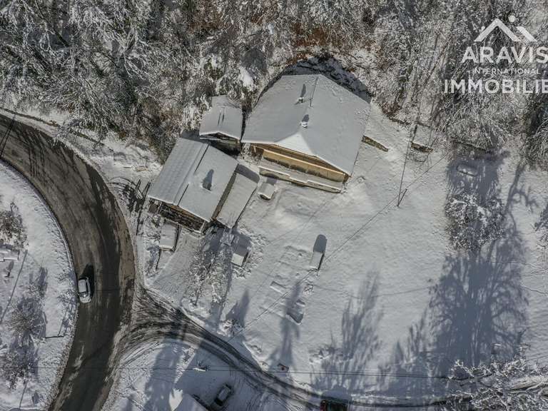 House Verchaix - 9 bedrooms - 400m²