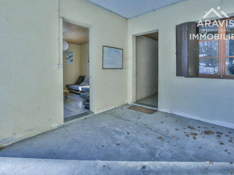 House Verchaix - 9 bedrooms - 400m²