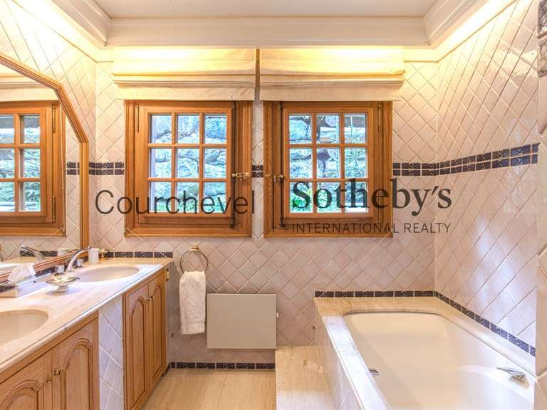 Chalet Courchevel - 8 bedrooms - 900m²