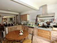 Vente maison 16 pièces