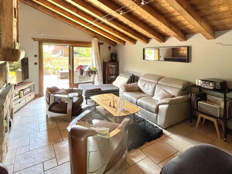 House Arâches-la-Frasse - 5 bedrooms - 200m²