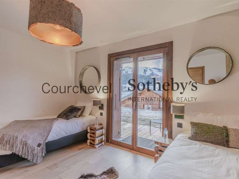 Chalet Courchevel - 5 bedrooms - 220m²