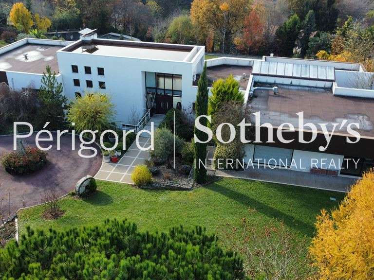Maison Périgueux - 5 chambres - 750m²