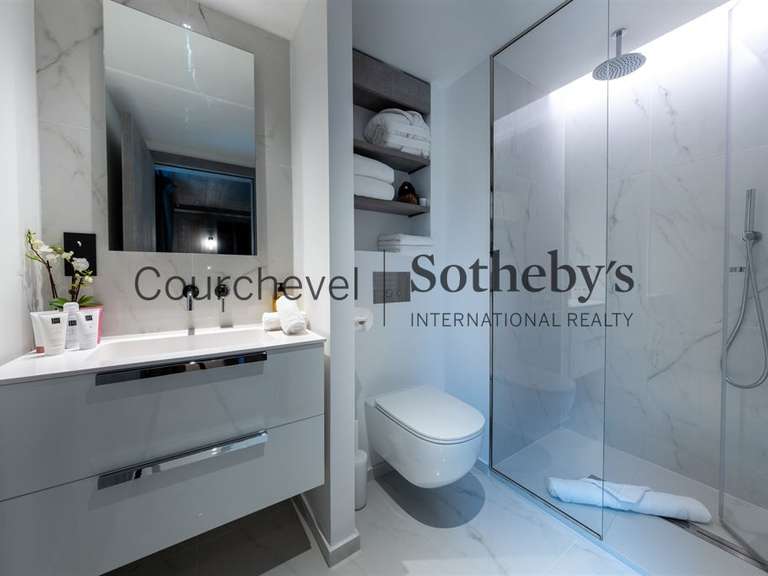 Apartment Courchevel - 5 bedrooms - 152m²