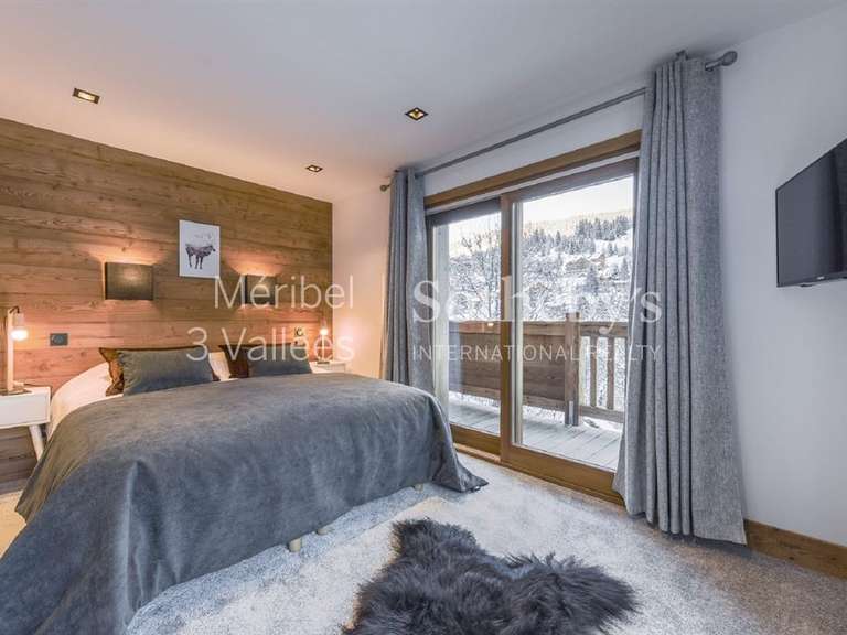 Chalet Meribel-les-allues - 5 bedrooms - 250m²
