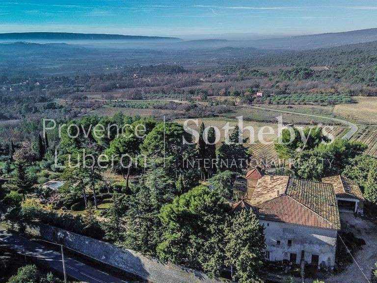 House Saint-Saturnin-lès-Apt - 7 bedrooms - 500m²
