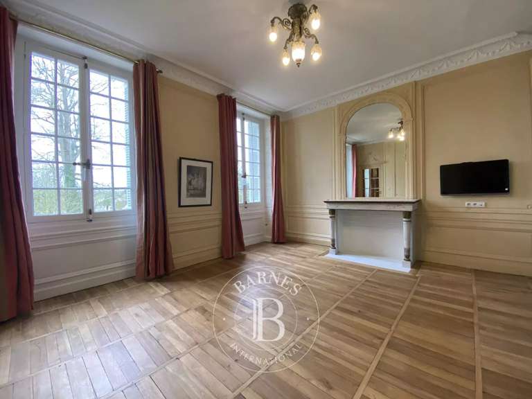 Château Contres - 8 chambres - 480m²