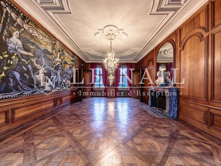Château Châlons-en-Champagne - 23 chambres - 1535m²