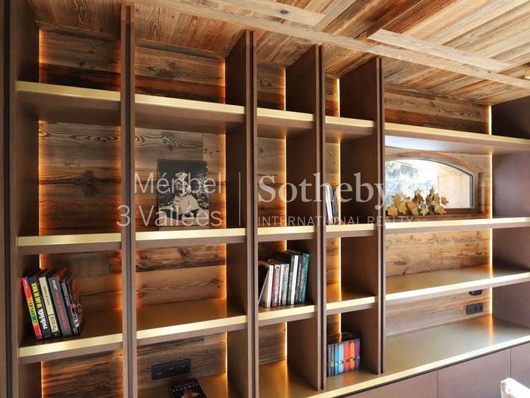 Chalet Meribel-les-allues - 6 bedrooms - 330m²