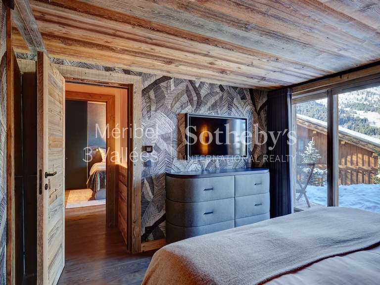 Chalet Meribel-les-allues - 6 bedrooms - 330m²
