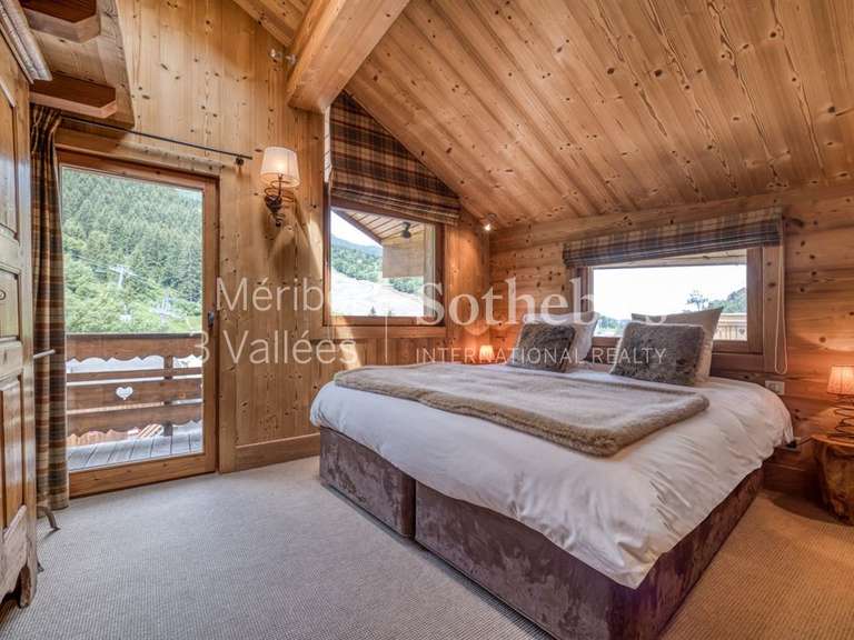 Chalet Meribel-les-allues - 6 bedrooms - 370m²